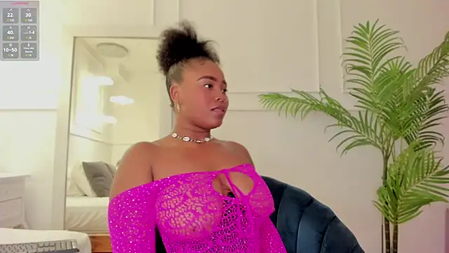 Abril Storm online show from 02.27.25