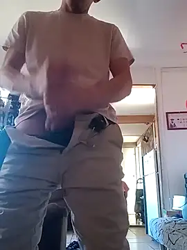 Snapshot of 31robelo chatting on 10.11.25 31robelo online show from 10.11.25