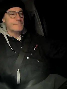 Snapshot of bogland33 chatting on 02.28.25 bogland33 online show from 02.28.25