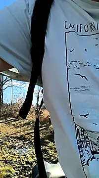 Snapshot of bogland33 chatting on 03.10.25 bogland33 online show from 03.10.25