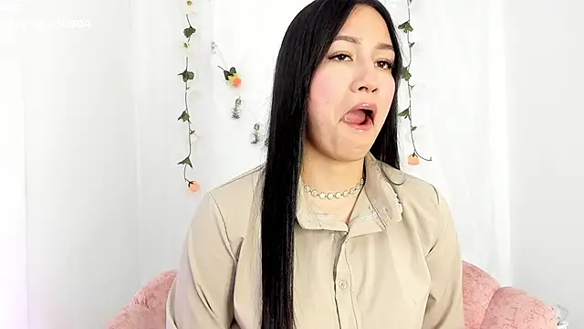 Snapshot of Sara_Kurt chatting on 03.19.25 Sara Kurt online show from 03.19.25
