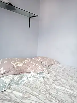 carolina linarez69 online show from 10.12.25