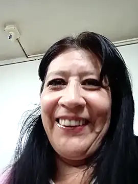 carolina linarez69 online show from 04.30.26