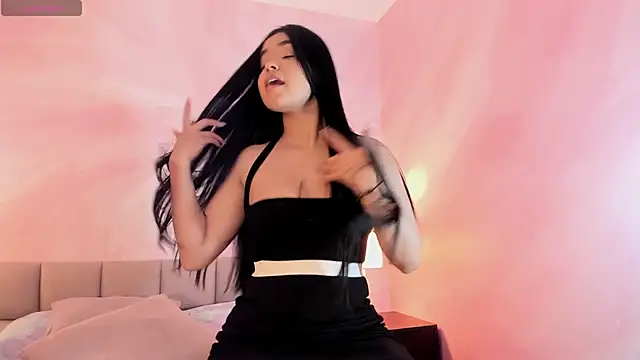 Snapshot of AuroraFiore chatting on 01.30.25 AuroraFiore online show from 01.30.25