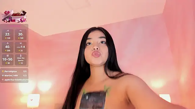 Snapshot of AuroraFiore chatting on 03.10.25 AuroraFiore online show from 03.10.25