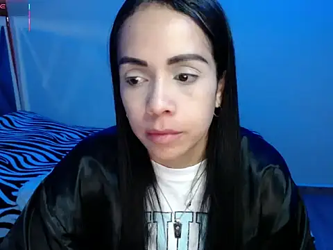 Snapshot of Amber_Lovely chatting on 10.16.25 Amber Lovely online show from 10.16.25