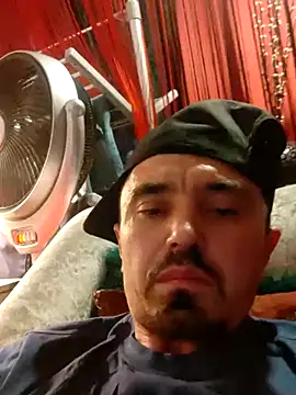 Snapshot of HungJonny99 chatting on 03.01.25 HungJonny99 online show from 03.01.25