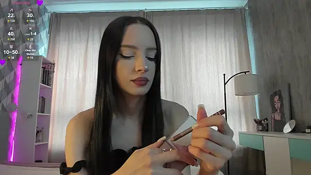 Snapshot of flora_off chatting on 12.17.25 flora off online show from 12.17.25