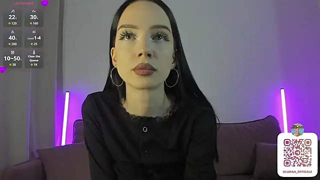 Snapshot of flora_off chatting on 02.10.26 flora off online show from 02.10.26