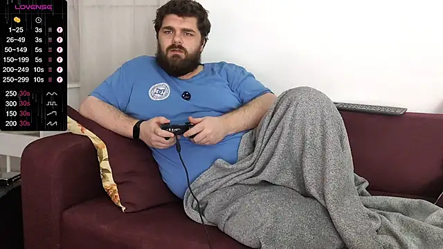 Snapshot of KingMarti chatting on 12.19.24 KingMarti online show from 12.19.24