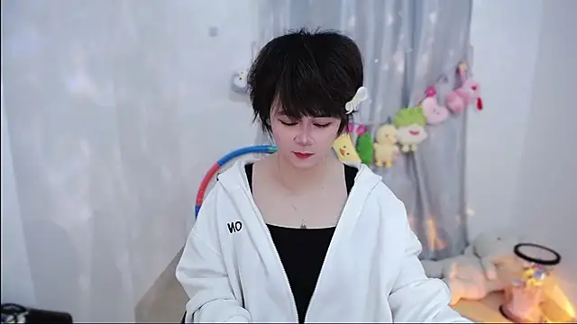 Fan ting online show from 10.23.25