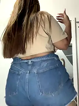 Evabigass online show from 12.02.24