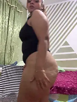 Evabigass online show from 12.16.24