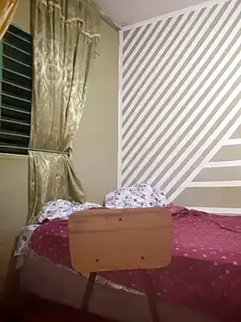 Evabigass online show from 01.11.25