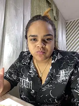 Evabigass online show from 02.04.26