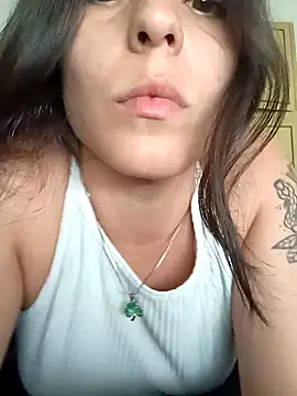 Snapshot of Alma-Mora chatting on 01.23.25 Alma-Mora online show from 01.23.25