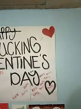 Elvishcassie  online show from 02.23.25