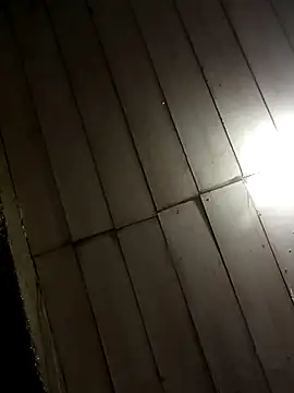 Elvishcassie  online show from 03.14.25