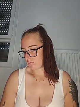 lindsay 33off online show from 06.20.26