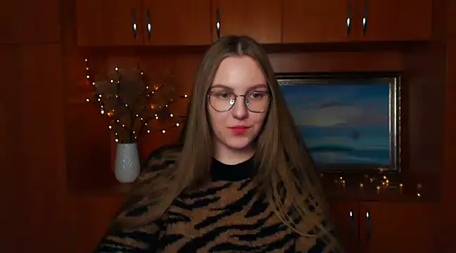 Snapshot of _AlMamiyy_ chatting on 12.13.24  AlMamiyy  online show from 12.13.24