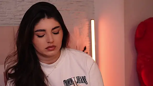 Snapshot of RachelSwaan chatting on 01.17.25 RachelSwaan online show from 01.17.25