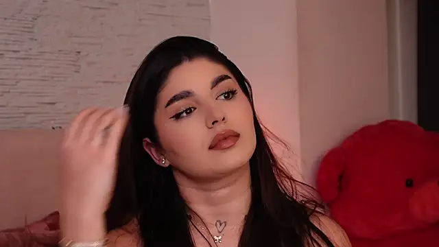 Snapshot of RachelSwaan chatting on 02.07.25 RachelSwaan online show from 02.07.25