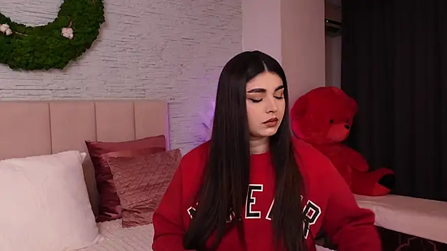 Snapshot of RachelSwaan chatting on 02.12.25 RachelSwaan online show from 02.12.25