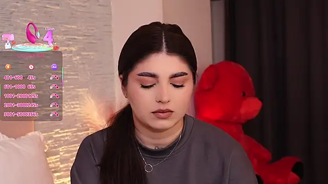 Snapshot of RachelSwaan chatting on 03.18.25 RachelSwaan online show from 03.18.25