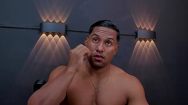 Snapshot of CallumMuscle chatting on 01.09.25 CallumMuscle online show from 01.09.25