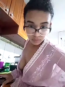 evafoxs online show from 12.15.24