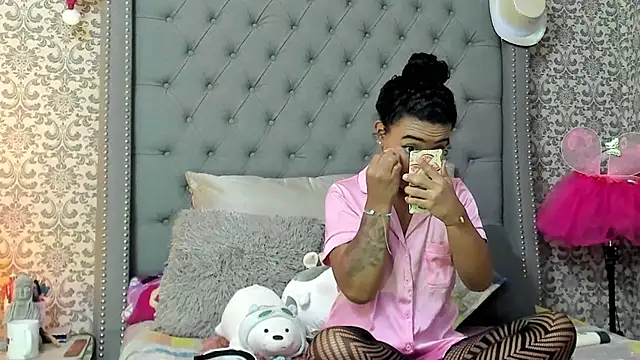 evafoxs online show from 01.16.25