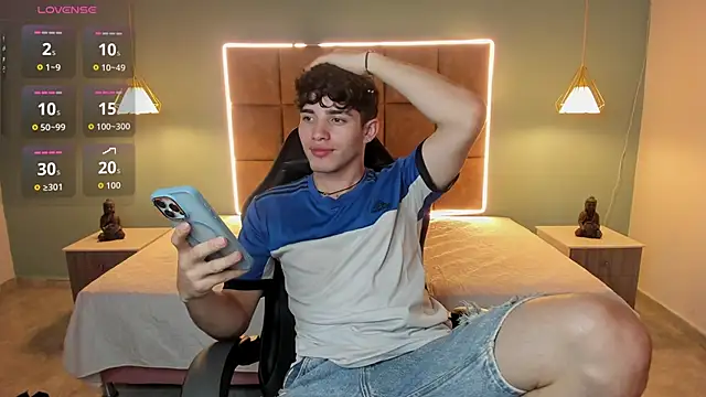 AlejooTwink online show from 06.14.26
