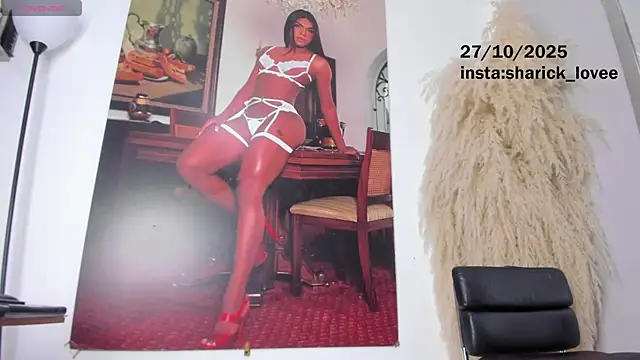 Snapshot of Sharicklovee chatting on 10.27.25 Sharicklovee online show from 10.27.25