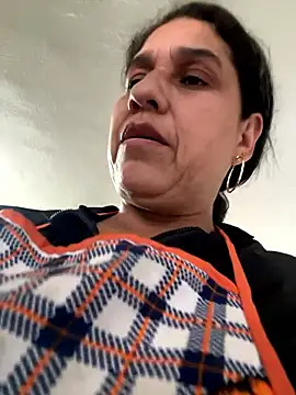 Snapshot of siri_duque chatting on 06.21.26 siri duque online show from 06.21.26