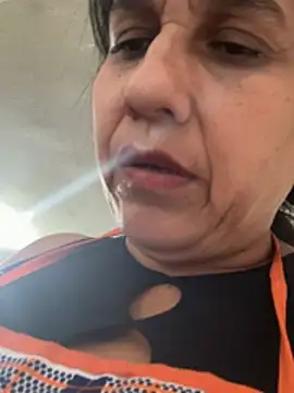 Snapshot of siri_duque chatting on 07.30.26 siri duque online show from 07.30.26