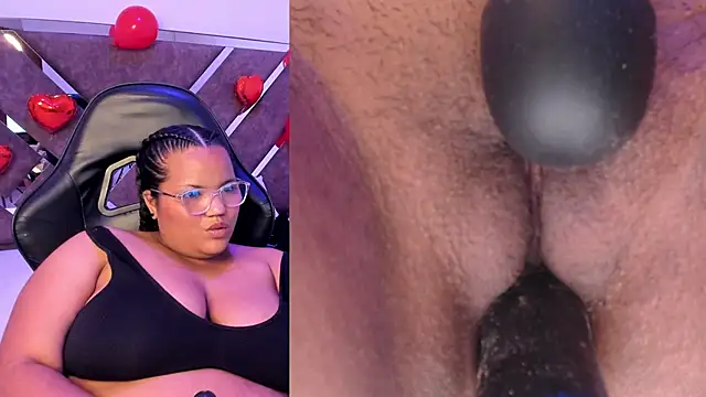 Snapshot of MhiaRey chatting on 02.08.25 MhiaRey online show from 02.08.25