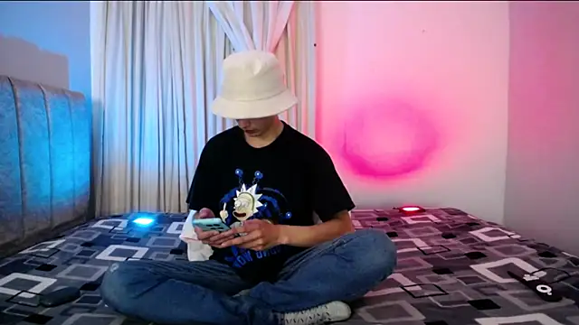 Snapshot of Yellowpokemon23 chatting on 04.03.26 Yellowpokemon23 online show from 04.03.26