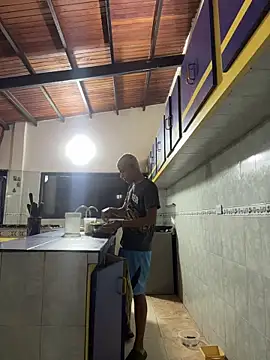 Snapshot of Leo_bunny_hot chatting on 11.06.25 Leo bunny hot online show from 11.06.25