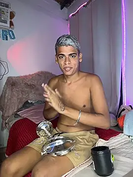 Leo bunny hot online show from 04.24.26