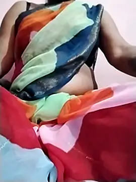 Snapshot of Queen_zara1 chatting on 03.28.26 Queen zara1 online show from 03.28.26