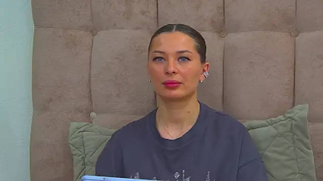 AlexandraBloom online show from 03.16.26