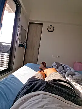 vivanpraj999 online show from 11.18.25