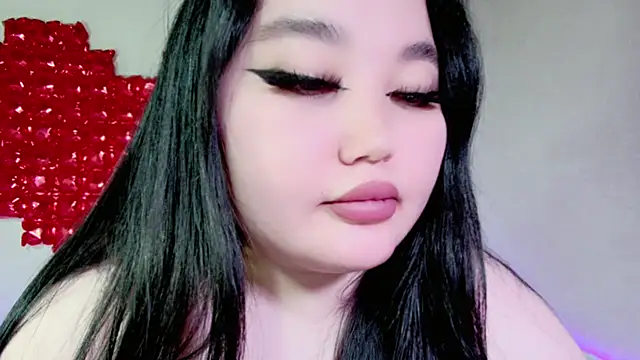 amina moonlightt online show from 02.22.25