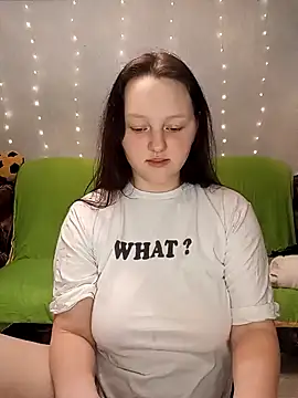 Aria  Dark online show from 12.13.24