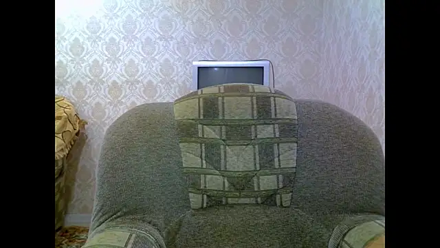 Aria  Dark online show from 11.13.25