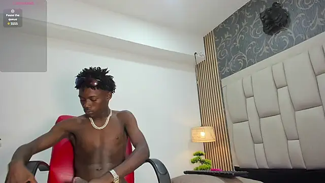 Snapshot of chimi88 chatting on 01.27.25 chimi88 online show from 01.27.25