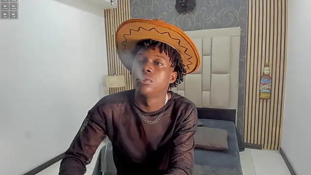 Snapshot of chimi88 chatting on 09.23.25 chimi88 online show from 09.23.25