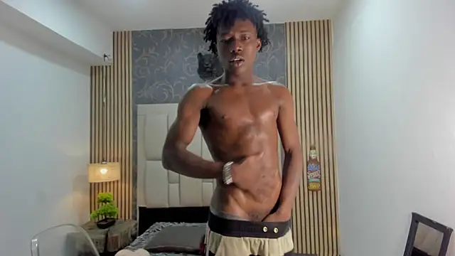 Snapshot of chimi88 chatting on 10.17.25 chimi88 online show from 10.17.25