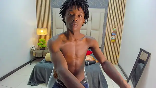 Snapshot of chimi88 chatting on 11.01.25 chimi88 online show from 11.01.25