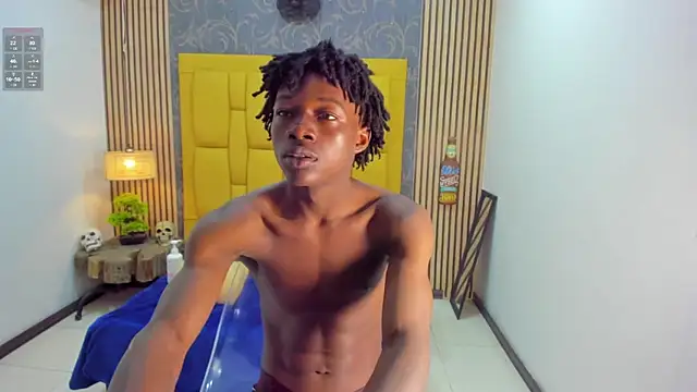 Snapshot of chimi88 chatting on 11.12.25 chimi88 online show from 11.12.25